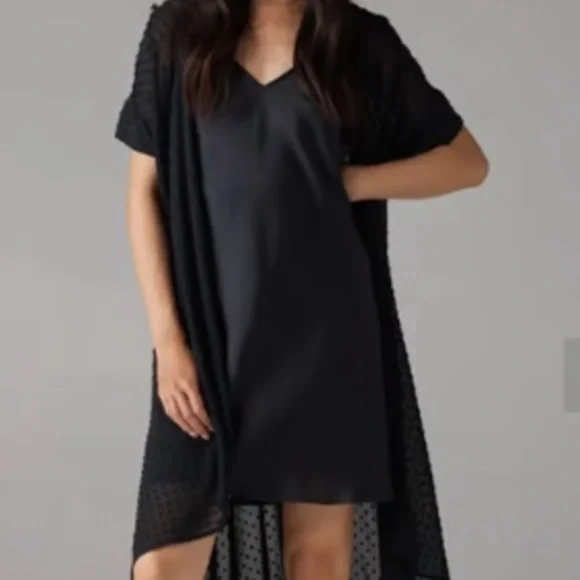 Vetta Convertible Polka Dot Dress - Picture 8 of 9